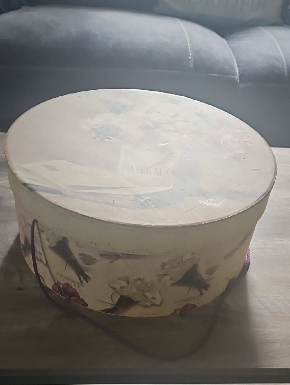 Vintage-Inspired Cream Floral Decorative Round Box